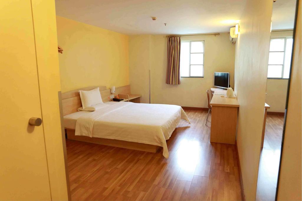 7Days Inn Guiyang West Yan'An Road Camera foto